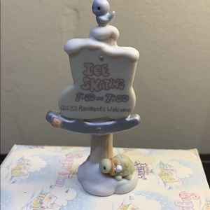 Precious Moments Sugar Town figurine